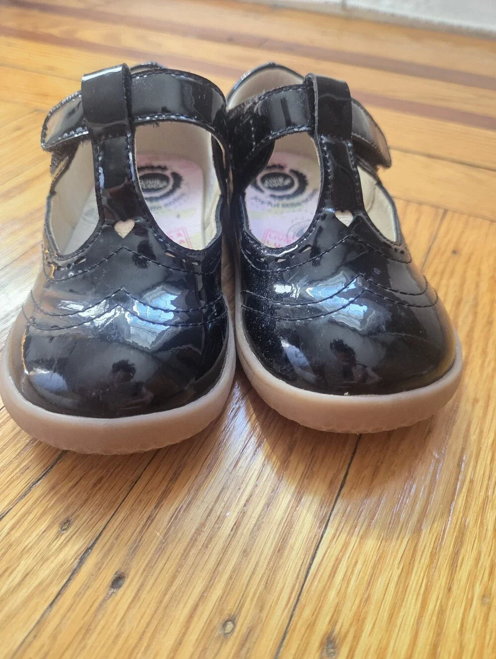 Livie & Luca AMICA T-Strap Mary Jane Heart Cutout Shoes- Size 7 Toddler Black